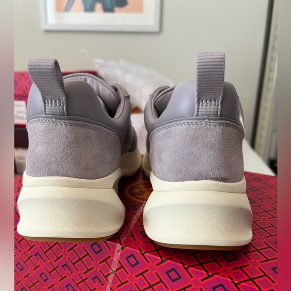 NIB Tory Burch Good Luck Trainer Spring Lavender - size 7.5 - Picture 9 of 10